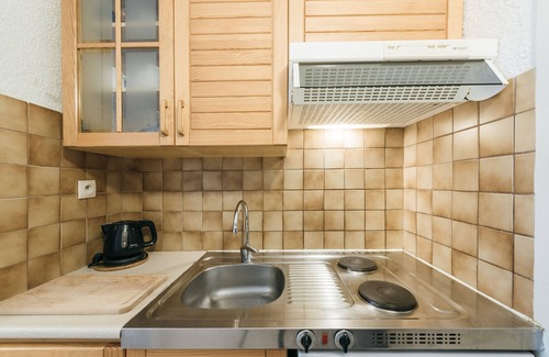 Bareges Apartment | Ideal Studio in Barèges for Skiing, Hiking, and Spa Treatments