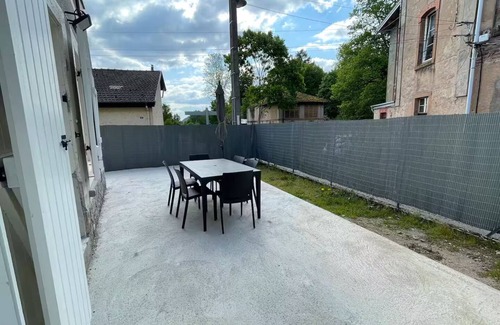 Celles-sur-Plaine Apartment | Ideally located on the greenway