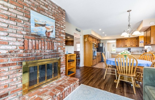 Morro Bay House | Ideally Located Morro Bay Vacation Home