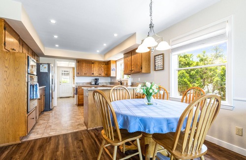 Morro Bay House | Ideally Located Morro Bay Vacation Home