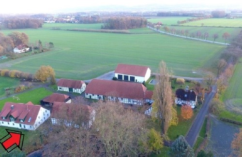 Preussisch Oldendorf Condo | Idyllic apartment with a view of the water