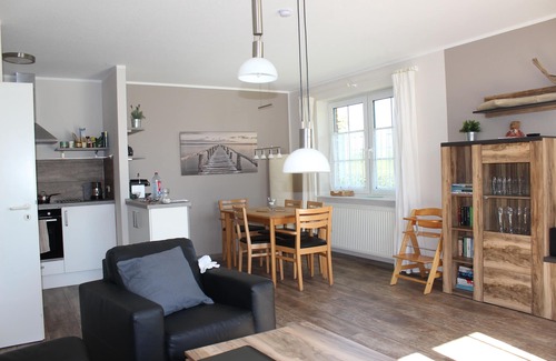 Dassow Apartment | Idyllic Baltic Sea between Priwall-Boltenhagen with swimming pool, sauna, WiFi and pure nature