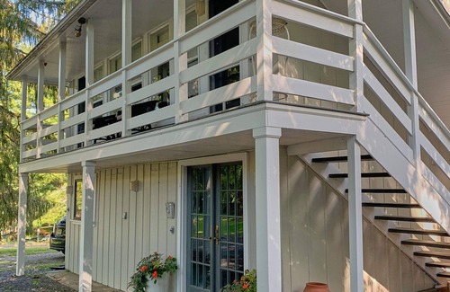 Baptistown Cottage | Idyllic Cottage in picturesque setting, minutes from Frenchtown!