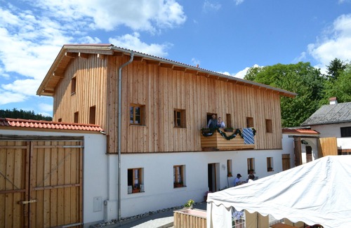 Aidenbach House | Idyllic four-sided farm in the middle of nature, child- and dog-friendly