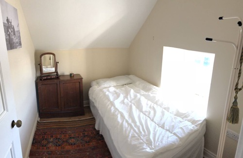 Burtonport House | Idyllic getaway on a wild Irish island