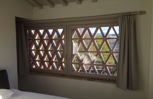 Anghiari House | IDYLLIC GUESTHOUSE IN MEDIEVAL TUSCANY PERFECT ALSO IN FALL AND WINTER