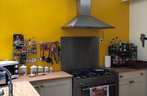 Langourla House | IDYLLIC HOUSE AWAY FROM HOME SITUTATED IN A SMALL HAMLET.