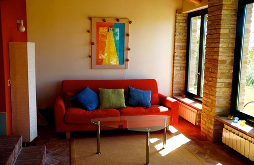Ostra Apartment | idyllic house in beautiful countryside