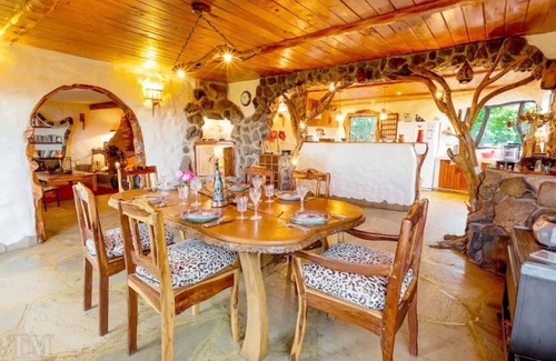 Naivasha Villa | Idyllic Lake Naivasha retreat in Green Park