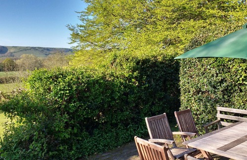 Streat Cottage | Idyllic large cottage with stunning views, in Streat near Ditchling