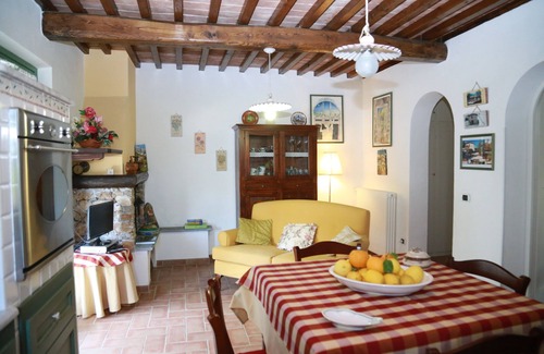 Camaiore Other | Idyllic little farm in the midst of olive and lemon trees