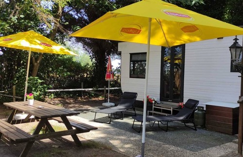 Municipality of Gooise Meren House | Idyllic location on the IJmeer near Amsterdam
