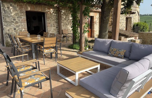 Acquasparta Villa | Idyllic privacy - 360° views, pool, air conditioning, pizza oven & bocce court