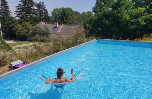 Koppanyszanto RV Rental | Idyllic setting with pool in Koppany Nature Park directly on the walking trails.