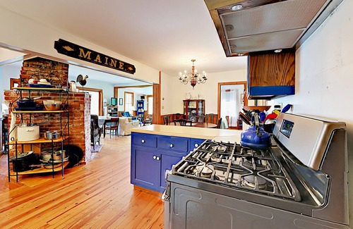 Georgetown House | Idyllic Summer Home with Ocean Views and a Private Beach on a Tidal Bay