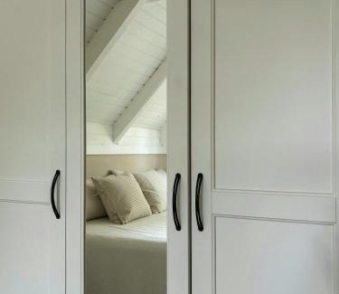 Udsholt House | Idyllic Thatched Cottage Near Udsholt Strand