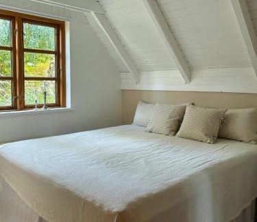 Udsholt House | Idyllic Thatched Cottage Near Udsholt Strand