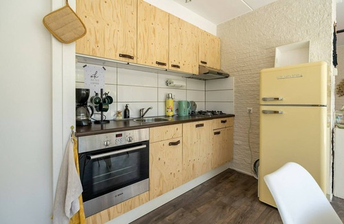 Ouddorp House | Idyllic vacation home on quiet vacation park with fenced garden.