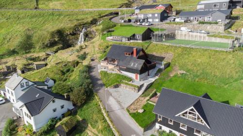 Vagar House | Idyllic Vacation Home with a Breathtaking View