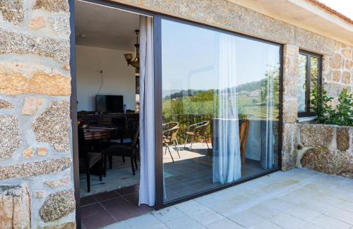 Castelo de Paiva Villa | Idyllic Villa in Fornos + Pool!