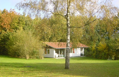 Exloo House | If YOU are looking for peace and quiet in a beautiful wooded area, book this bungalow!