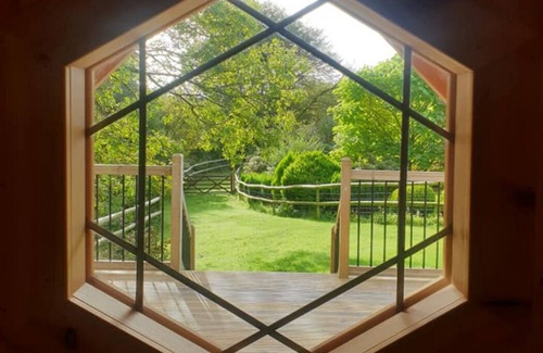 Amroth Cabin | If you're looking for a quiet, private location to stay then The Hive is for you