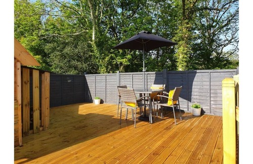 Amroth Cabin | If you're looking for a quiet, private location to stay then The Hive is for you