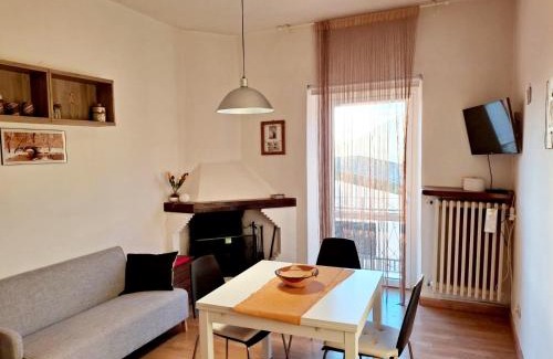 Celano House | Il balcone sulla Marsica