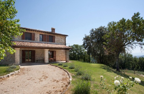 Loreto House | Il Belpoggio Su Todi with private pool, ideal for families - up to 11 guests
