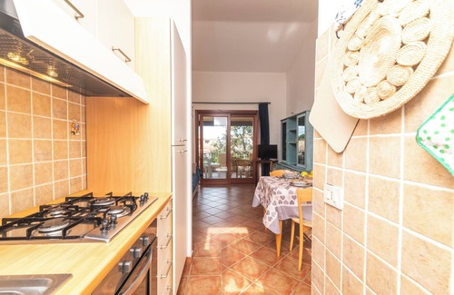 Porto San Paolo Apartment | Il Borgo 10/8 700m From The Beach