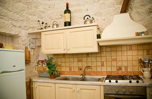 Martina Franca House | Il Ciliegeto: 1800s trullo house with views of pool, vineyard and Itria Valley