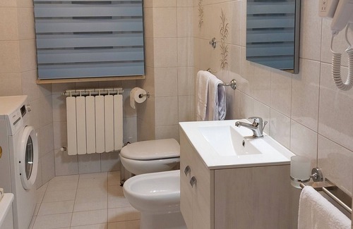 Macerata Apartment | Il Ciliegio Holiday home Apartment with separate entrance and garden