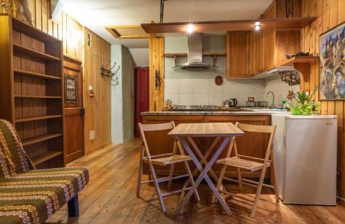 Mollia Apartment | il fiume di fianco. appartamento alta valsesia