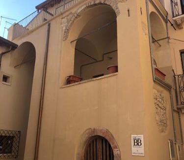 Vittorito Bed & Breakfast | Il Minotauro B&B a 5 minuti da Popoli