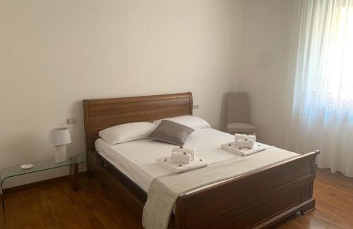 Bussolengo Apartment | Il Portico 9