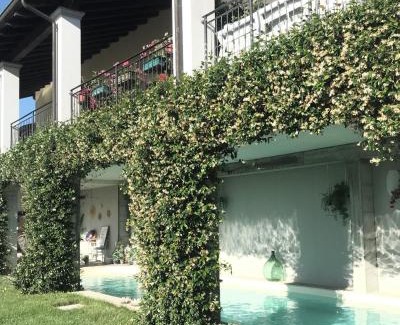 Montecalvo Versiggia Bed & Breakfast | Il Sassoscritto Bed and Breakfast