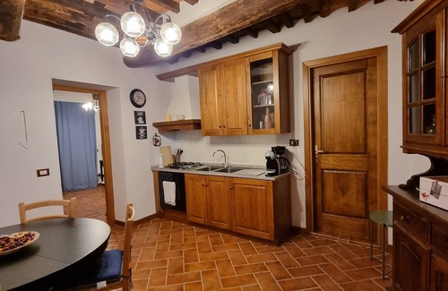 Monteggiori House | Il Tino - casa con terrazza vista mare in borgo medievale