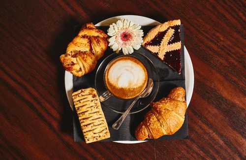 Gaeta Bed & Breakfast | IL VIAGGIATORE VIA INDIPENDENZA B&B