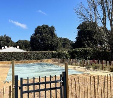 Dolus-d'Oleron House | Ile d oléron Vertbois, Villa Bois Piscine et mer