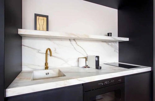 Notre Dame Apartment | ILE DE LA CITÉ - LURIOUS DUPLEX NEAR NOTRE-DAME: ELEGANT PARISIAN CHARM - 2 BEDS