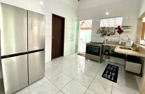 Barra do Gil House | Ilha de Itaparica - Large, airy 4-bedroom house in gated community