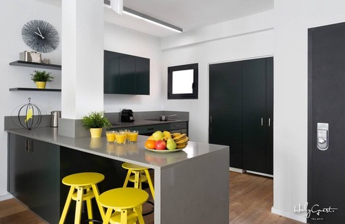 Tel Aviv Apartment | Illuminated 2BR in Ben yehuda 140 by HolyGuest