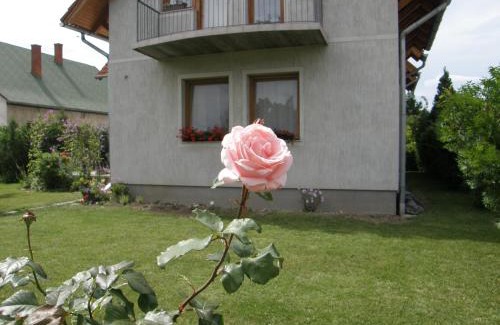 Balatonszabadi House | Ilona Vendégház Balatonszabadi