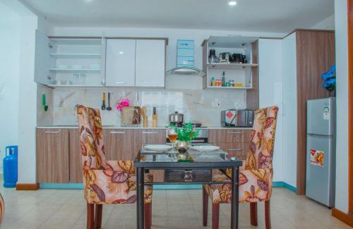 Kilimani Apartment | Imagine by Benaa , ELEGANT 1BR IN KILIMANI STRONG WIFI With pool
