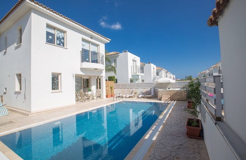 Pernera Villa | Imagine Your Family Renting a Luxury Holiday Villa Close to Protaras Main Attractions