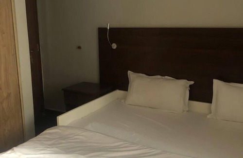 Lavington Apartment | Immaculate 1-Bed Apartment in Riverside Drive