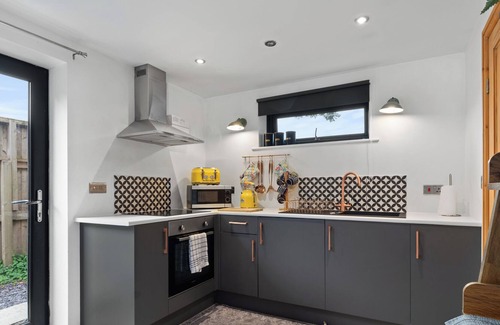 Haverfordwest Apartment | Immaculate 1-Bed Studio in Haverfordwest