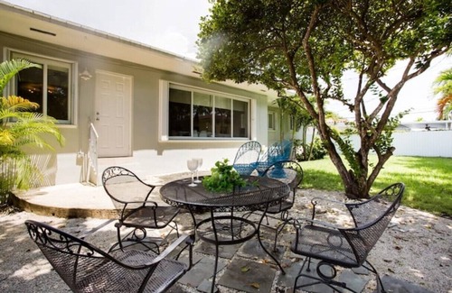 Coral Terrace House | Immaculate spacious 3/2 in the heart of Miami, FL