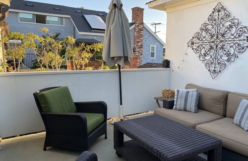 Balboa Island Apartment | Immensely Charming Apartment on Balboa Island