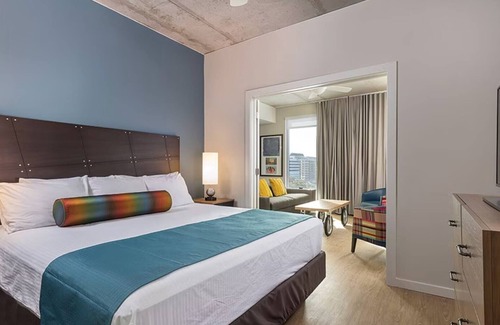 West End Resort | Immerse Yourself in the Heart of Austin at Wyndham Austin-Studio